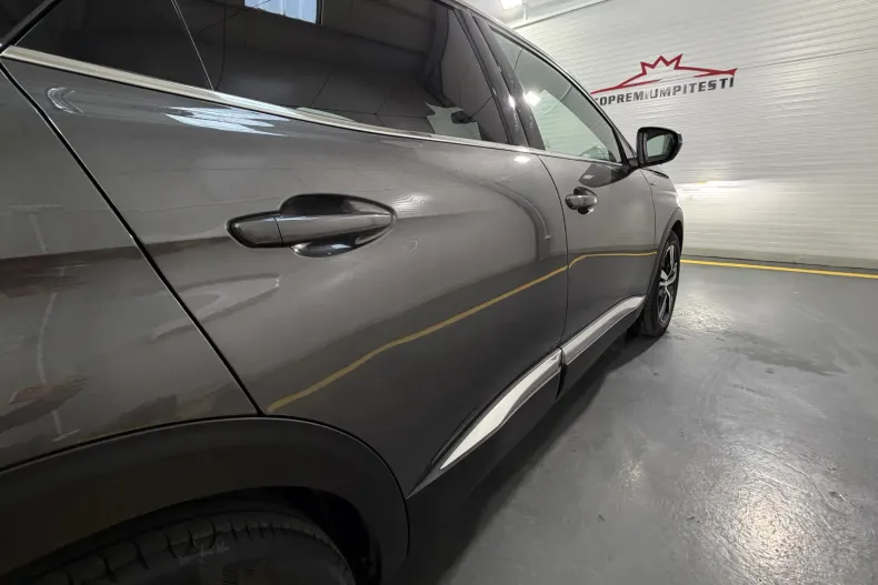 Peugeot 3008 din 2021 cu 159.000 km - oferta PEU154071 - foto 26