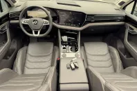 Volkswagen Touareg din 2019 cu 119.000 km - oferta VOL154076 - foto 2