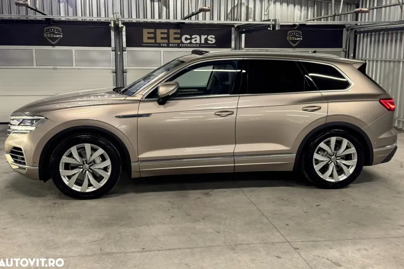 Volkswagen Touareg din 2019 cu 119.000 km - oferta VOL154076 - foto 38