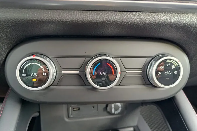 DFSK Fengon 500 din 2025 cu 1.400 km - oferta DFS154082 - foto 17