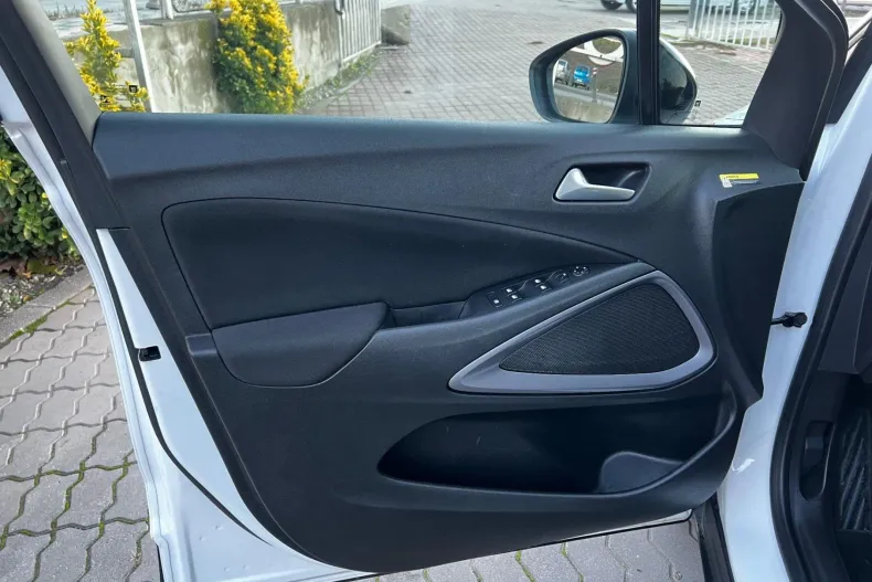 Opel Crossland din 2023 cu 62.726 km - oferta OPE154083 - foto 32
