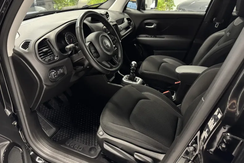 Jeep Renegade din 2024 cu 25.000 km - oferta JEE154093 - foto 5