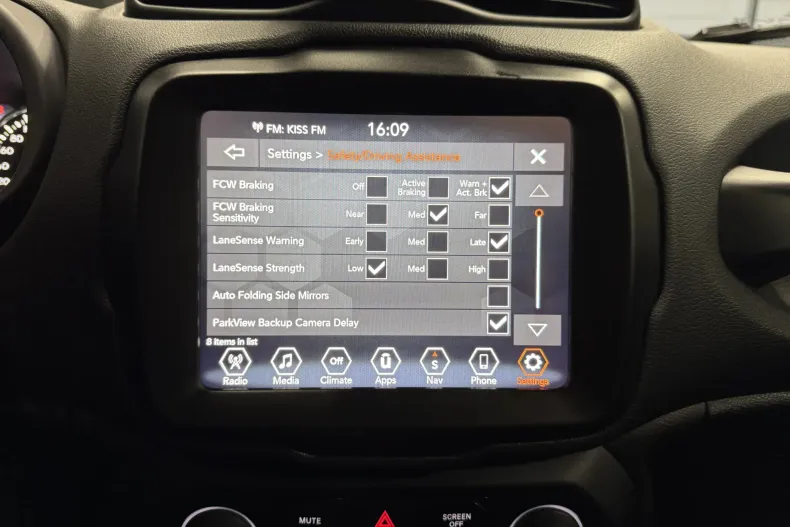 Jeep Renegade din 2024 cu 25.000 km - oferta JEE154093 - foto 17