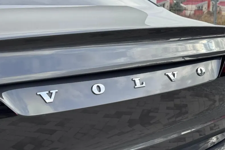 Volvo S90 din 2021 cu 58.644 km - oferta VOL154094 - foto 11