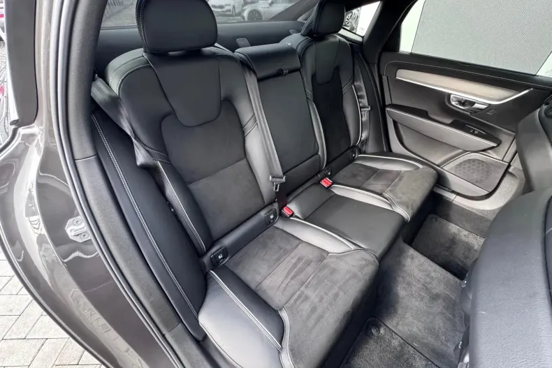 Volvo S90 din 2021 cu 58.644 km - oferta VOL154094 - foto 25