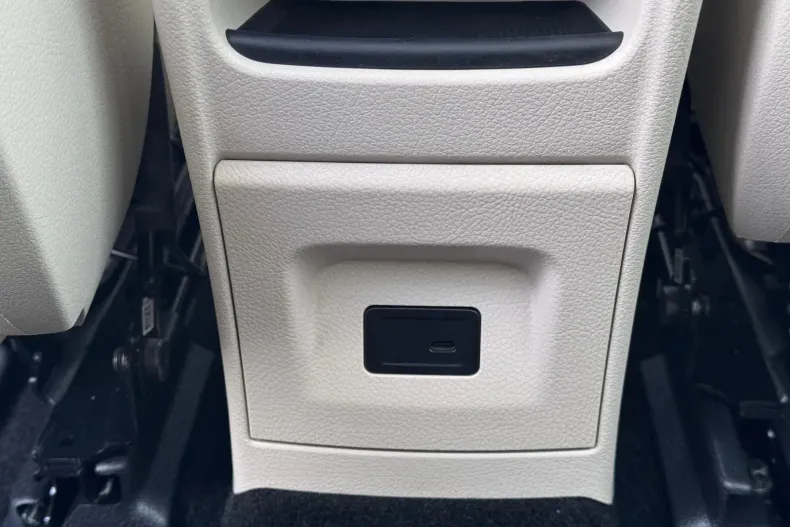 Mercedes-Benz EQB din 2022 cu 33.706 km - oferta MER154095 - foto 29