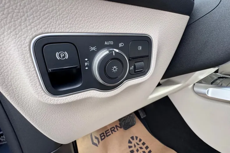 Mercedes-Benz EQB din 2022 cu 33.706 km - oferta MER154095 - foto 37