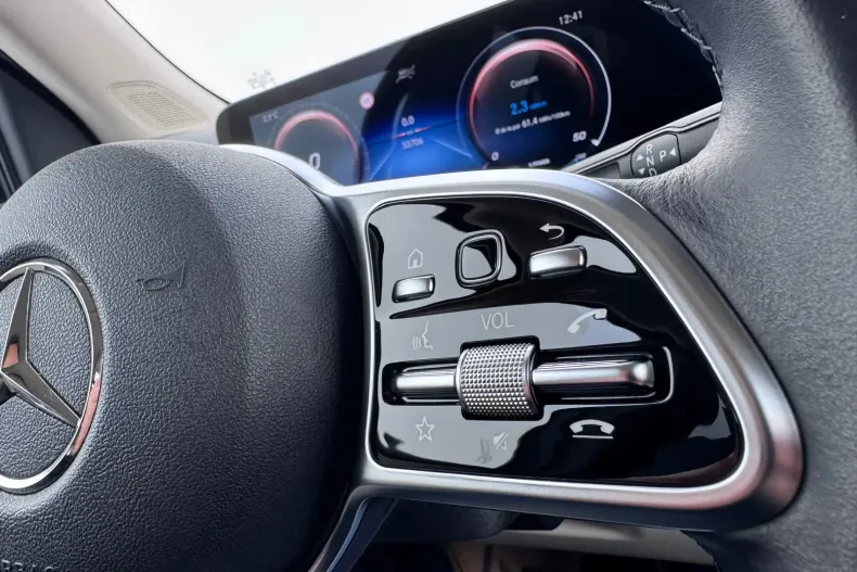 Mercedes-Benz EQB din 2022 cu 33.706 km - oferta MER154095 - foto 40