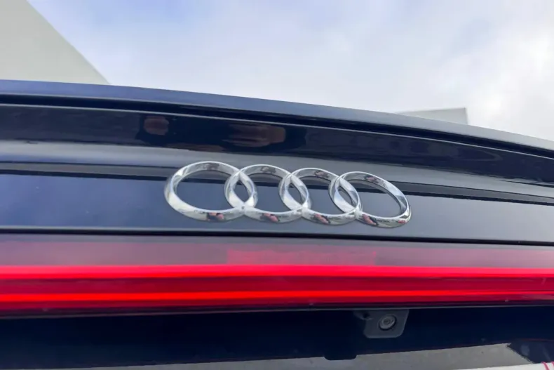 Audi A7 din 2020 cu 137.182 km - oferta AUD154096 - foto 11