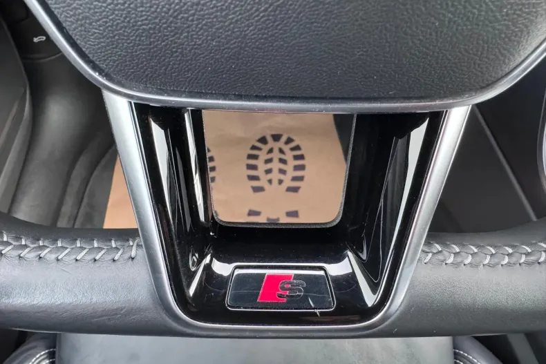 Audi A7 din 2020 cu 137.182 km - oferta AUD154096 - foto 28