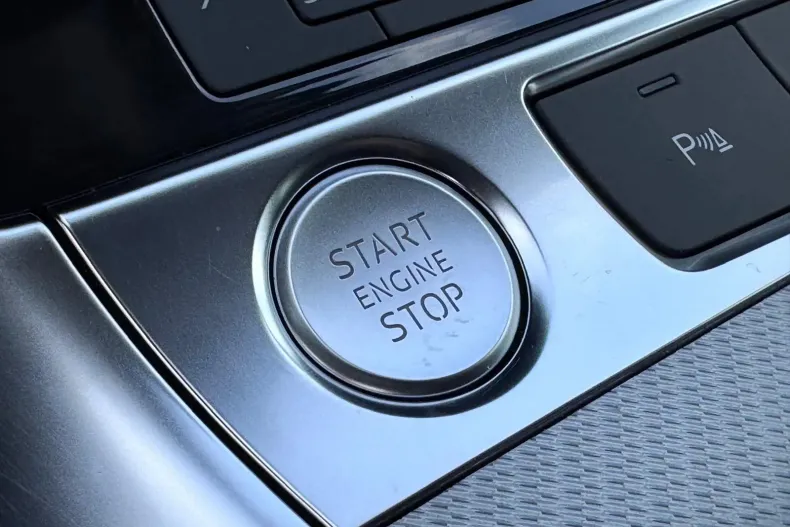 Audi A6 din 2019 cu 153.246 km - oferta AUD154097 - foto 12