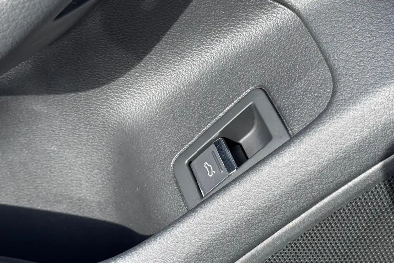 Audi A6 din 2019 cu 153.246 km - oferta AUD154097 - foto 26