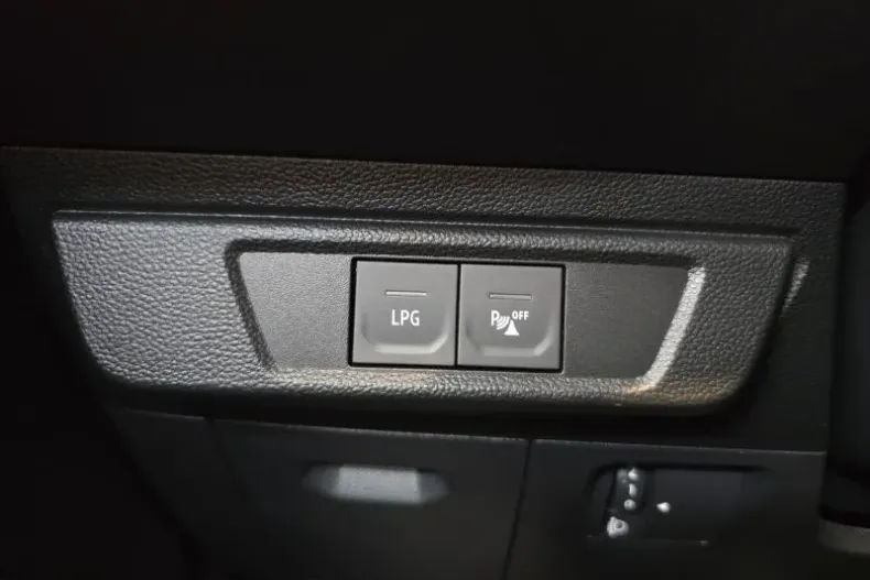 Dacia Sandero din 2021 cu 91.140 km - oferta DAC154099 - foto 13