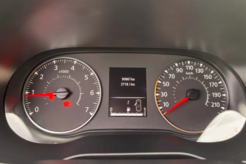 Dacia Duster din 2020 cu 90.867 km - oferta DAC154104 - foto 12