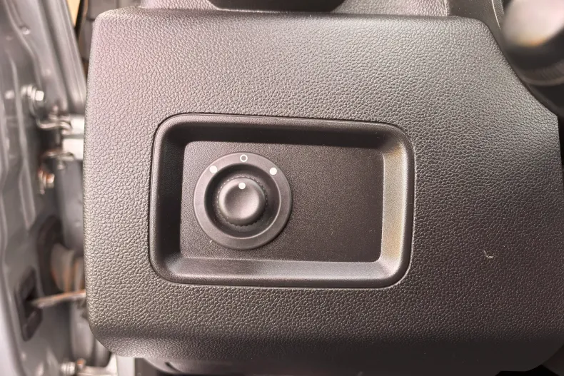 Dacia Duster din 2020 cu 90.867 km - oferta DAC154104 - foto 16