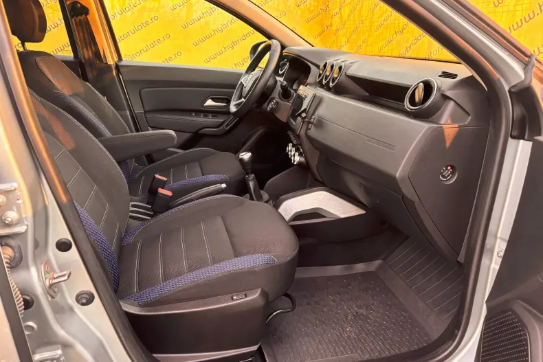Dacia Duster din 2020 cu 90.867 km - oferta DAC154104 - foto 25