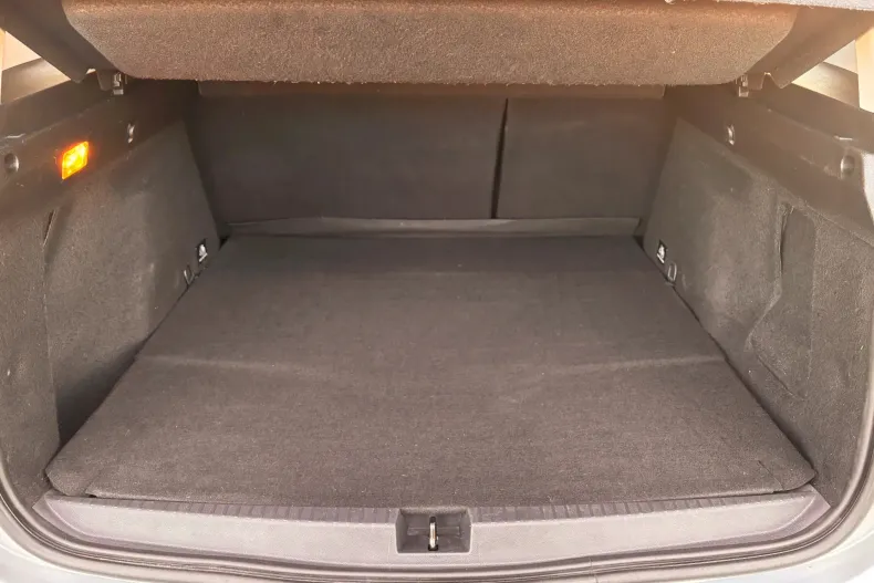 Dacia Duster din 2020 cu 90.867 km - oferta DAC154104 - foto 28