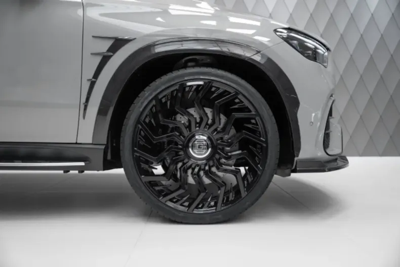 Mercedes-Benz GLE 63 AMG din 2024 cu 9.999 km - oferta MER154109 - foto 6