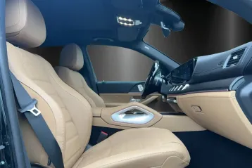 Mercedes-Benz GLE 300 din 2024 - oferta MER154110