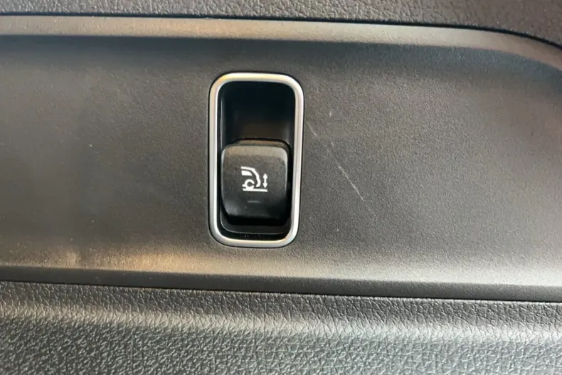 Mercedes-Benz GLE 300 din 2024 cu 25.500 km - oferta MER154110 - foto 17