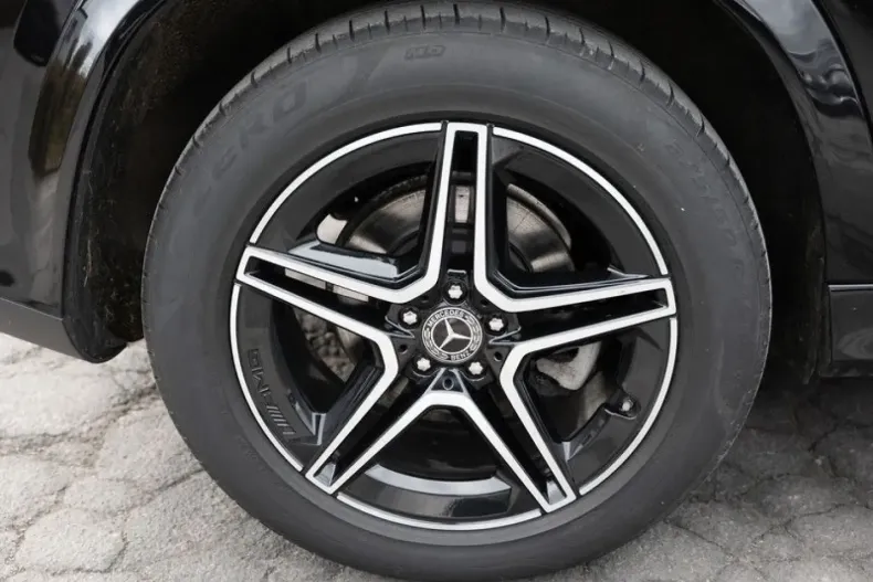 Mercedes-Benz GLE 300 din 2024 cu 14.268 km - oferta MER154115 - foto 5