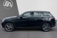 Mercedes-Benz GLC 300 din 2021 cu 76.500 km - oferta MER154116 - foto 3