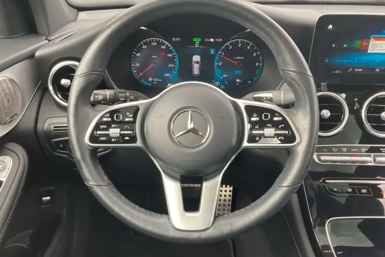 Mercedes-Benz GLC 300 din 2021 cu 76.500 km - oferta MER154116 - foto 8