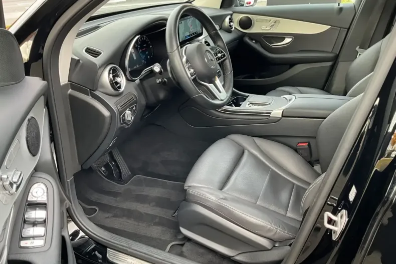 Mercedes-Benz GLC 300 din 2021 cu 113.200 km - oferta MER154119 - foto 5