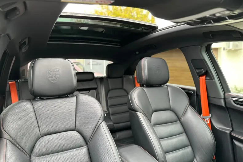 Porsche Macan din 2023 cu 20.435 km - oferta POR154122 - foto 30