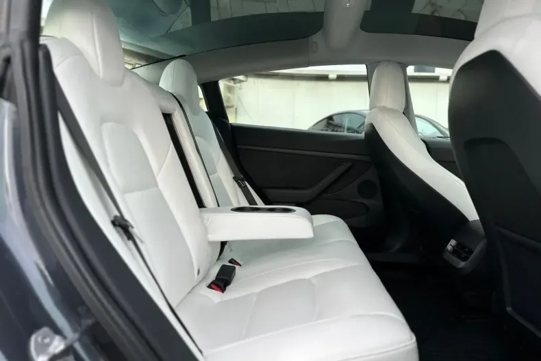 Tesla Model 3 din 2021 cu 59.495 km - oferta TES154123 - foto 11