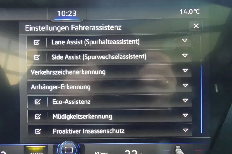 Volkswagen Touareg din 2023 cu 49.899 km - oferta VOL154124 - foto 7