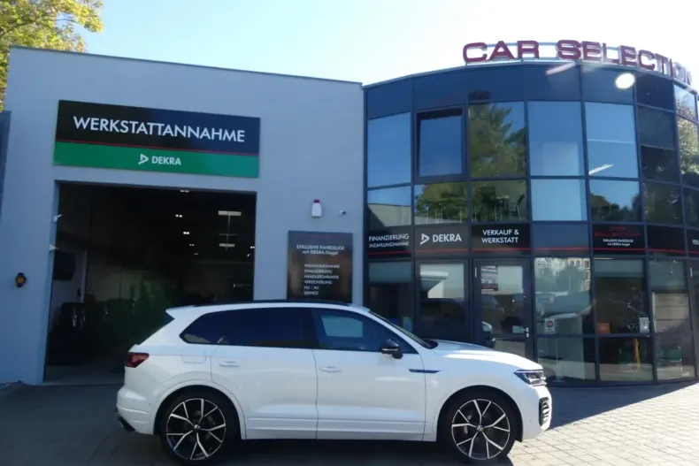 Volkswagen Touareg din 2023 cu 49.899 km - oferta VOL154124 - foto 16
