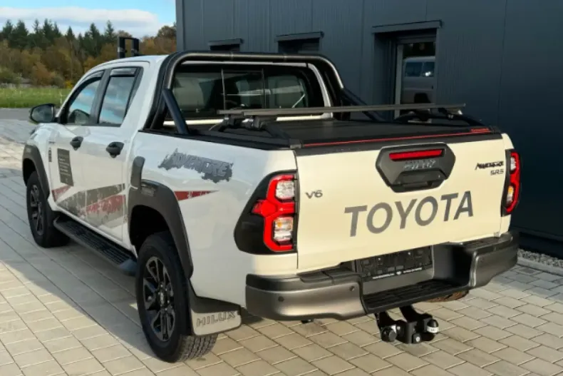 Toyota Hilux din 2025 cu 50 km - oferta TOY154127 - foto 3