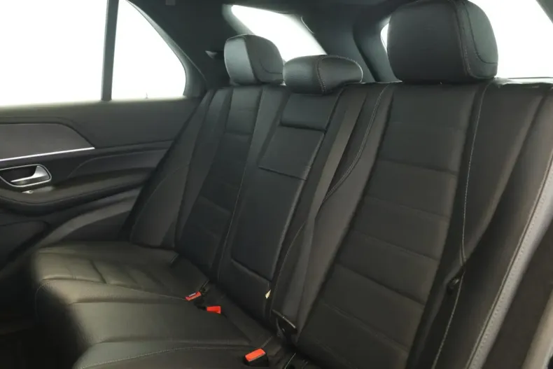 Mercedes-Benz GLE 300 din 2024 cu 29.600 km - oferta MER154128 - foto 24