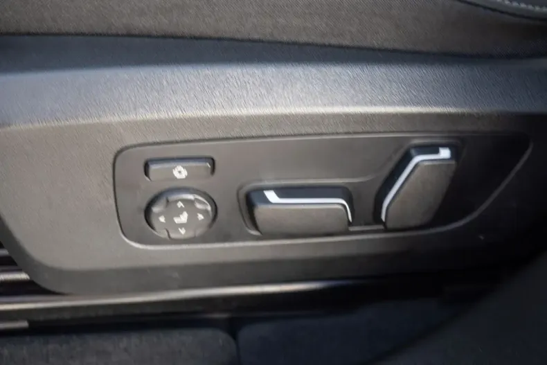 BMW X3 M50 din 2024 cu 24.863 km - oferta BMW154131 - foto 15