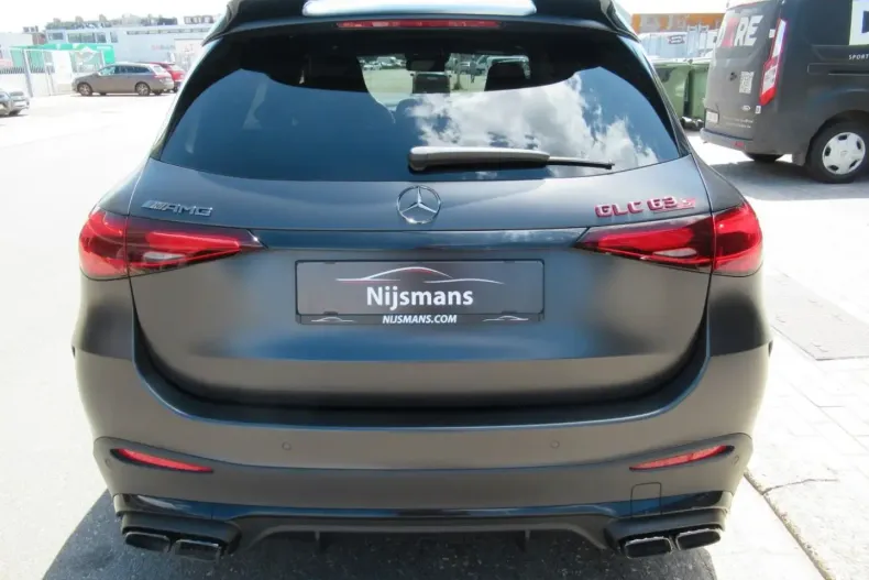 Mercedes-Benz GLC 63 AMG din 2024 cu 26.474 km - oferta MER154136 - foto 7