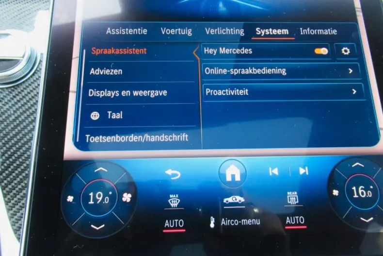 Mercedes-Benz GLC 63 AMG din 2024 cu 26.474 km - oferta MER154136 - foto 18