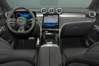 Mercedes-Benz GLC 63 AMG din 2024 cu 5.519 km - oferta MER154140 - foto 18