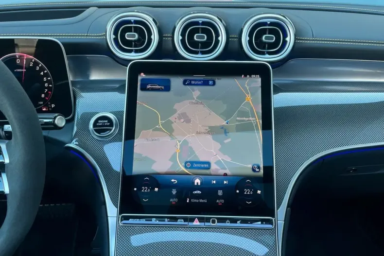 Mercedes-Benz GLC 63 AMG din 2024 cu 7.332 km - oferta MER154143 - foto 14