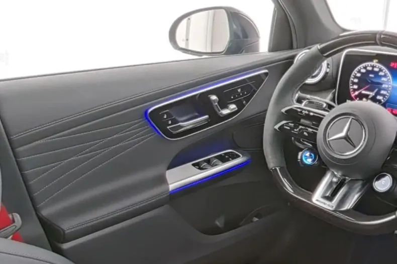 Mercedes-Benz GLC 63 AMG din 2024 cu 17.490 km - oferta MER154144 - foto 4