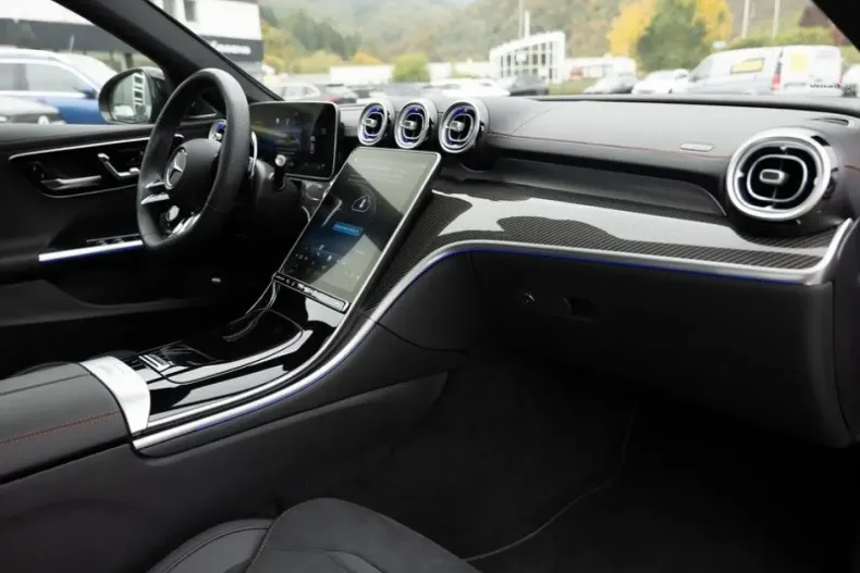 Mercedes-Benz C 43 AMG din 2024 cu 12.682 km - oferta MER154146 - foto 2