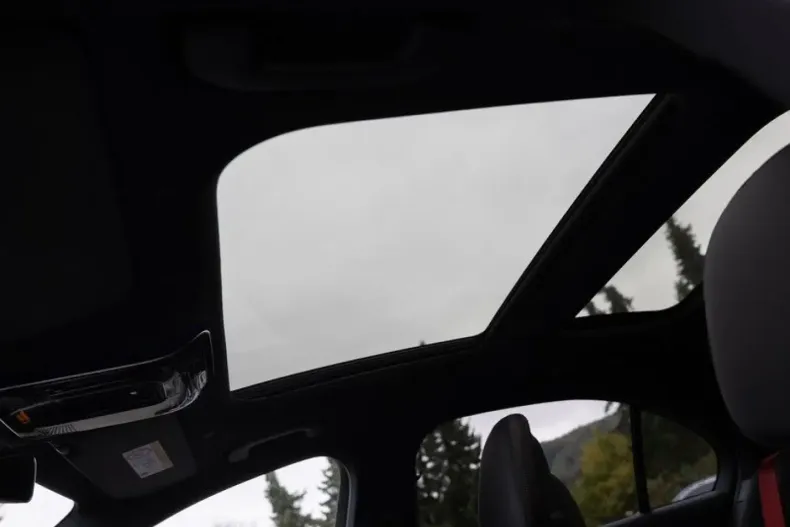 Mercedes-Benz C 43 AMG din 2024 cu 12.682 km - oferta MER154146 - foto 21