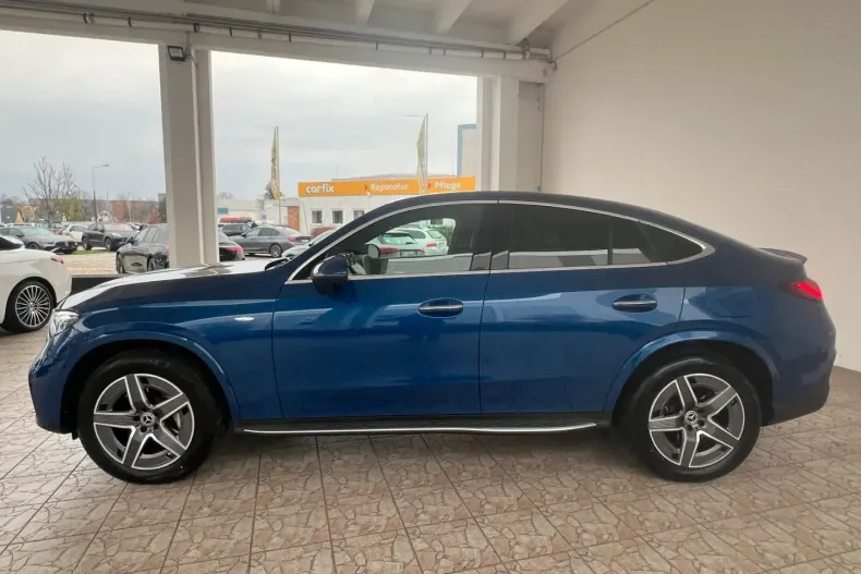 Mercedes-Benz GLC 400 din 2024 cu 7.981 km - oferta MER154147 - foto 1