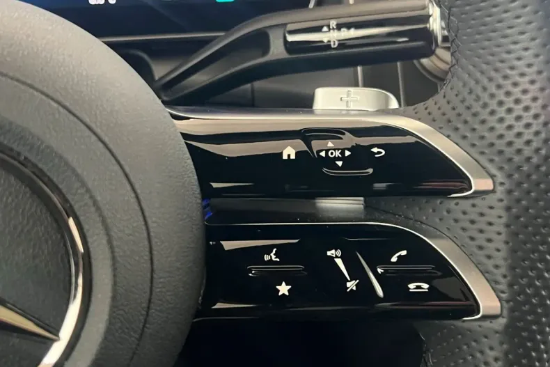 Mercedes-Benz GLC 400 din 2024 cu 7.981 km - oferta MER154147 - foto 14