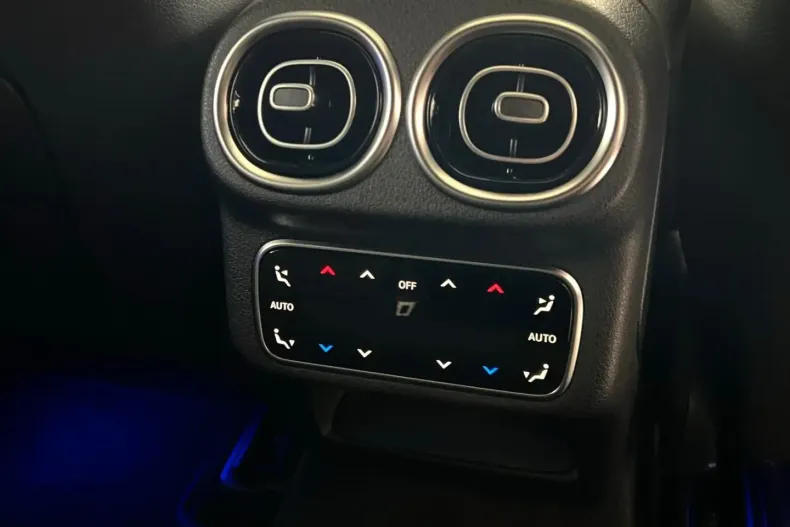 Mercedes-Benz GLC 400 din 2024 cu 7.981 km - oferta MER154147 - foto 25