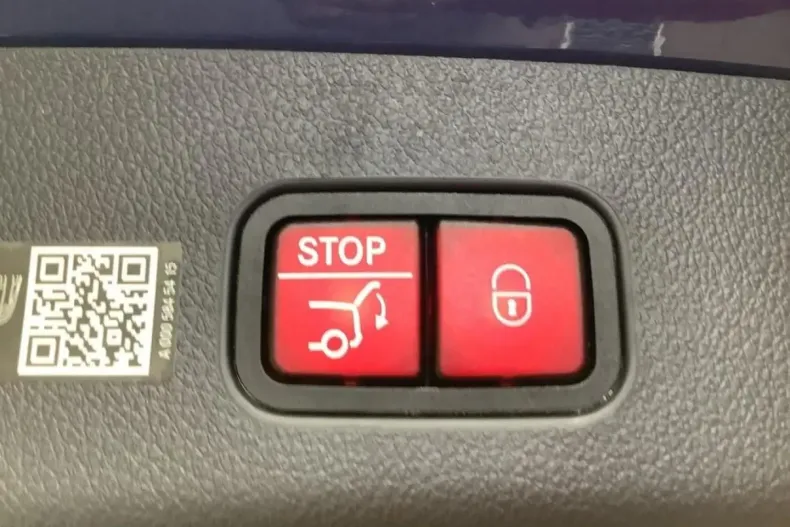 Mercedes-Benz GLC 300 din 2024 cu 19.856 km - oferta MER154151 - foto 17