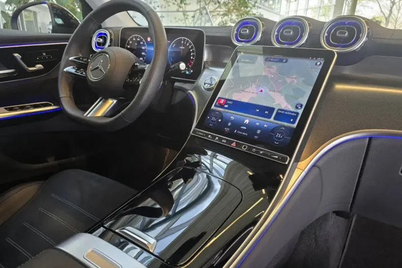 Mercedes-Benz GLC 300 din 2024 cu 9.990 km - oferta MER154152 - foto 17