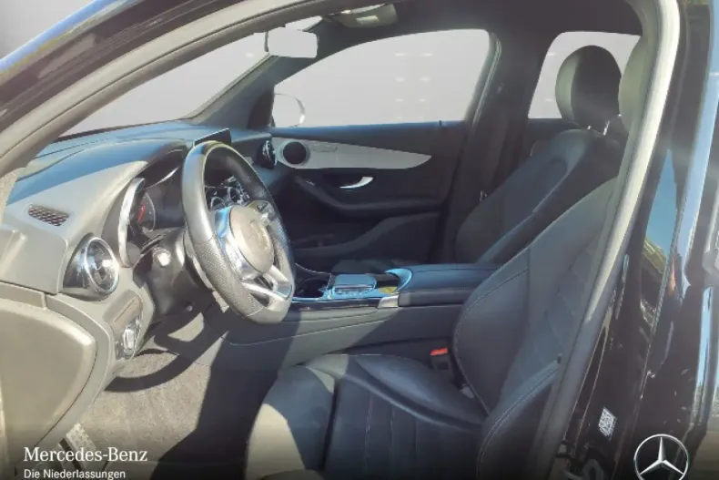 Mercedes-Benz GLC 300 din 2021 cu 87.613 km - oferta MER154154 - foto 8