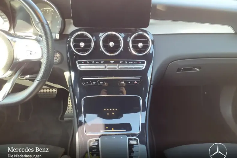 Mercedes-Benz GLC 300 din 2021 cu 87.613 km - oferta MER154154 - foto 12