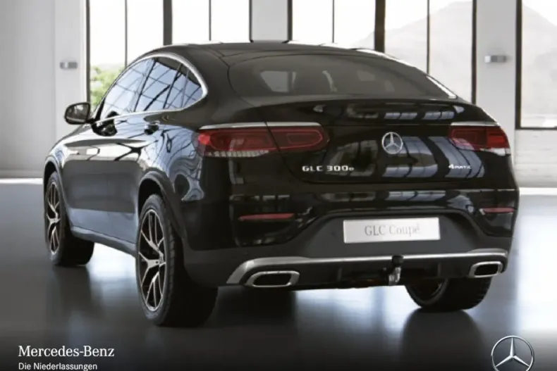 Mercedes-Benz GLC 300 din 2021 cu 87.613 km - oferta MER154154 - foto 18